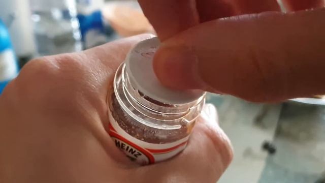 How to open a bottle of Ketchup Heinz смотреть онлайн