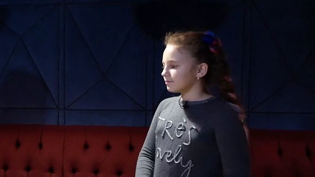 Софія Владичко - Морозиво (сюжет до програми ТЕМА: Святкові страви) смотреть онлайн