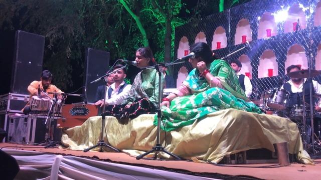 Nooran Sisters Singing ‘Radhe Radhe ‘ At Vrindavan