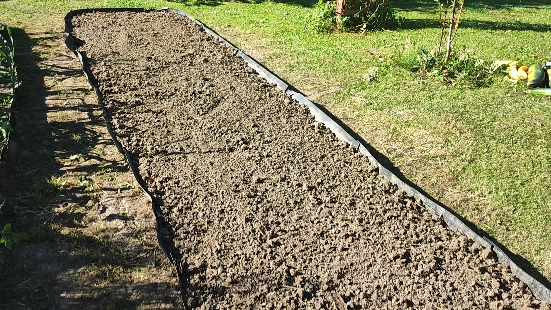 Озимый чеснок. Подготовка грядок. смотреть онлайн