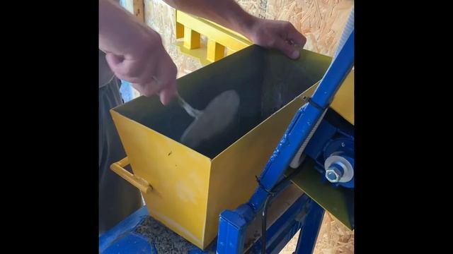 Отзыв нашего клиента о приобретенным станке для брусчатки "Плиточник 2" смотреть онлайн