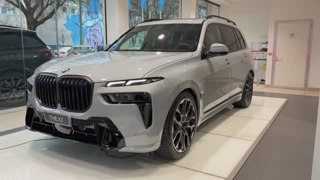 Новая BMW X7 2025 - Интерьер и Экстерьер смотреть онлайн