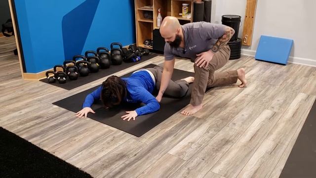 DNS Army Pose - Crux Chiropractic смотреть онлайн