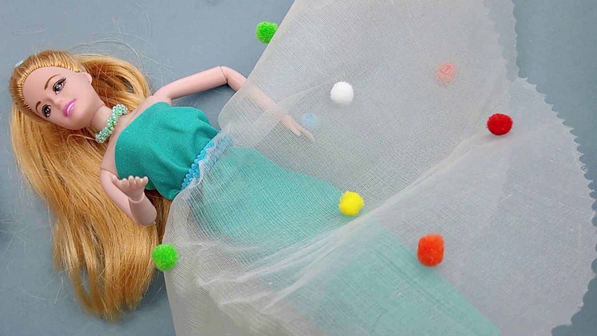 Как просто сделать нарядную юбку для куклы смотреть онлайн