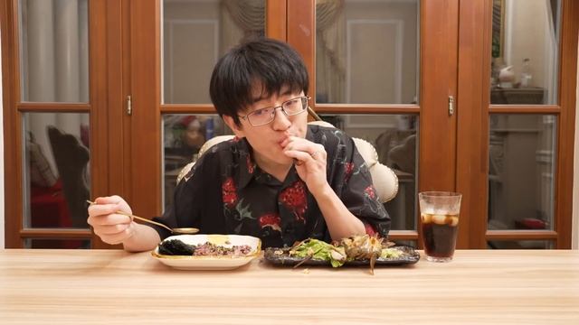 【大祥哥來了】試吃韓國吃播經常吃的醬蟹到底好不好吃？ смотреть онлайн