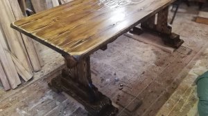 СТОЛ ПОД СТАРИНУ