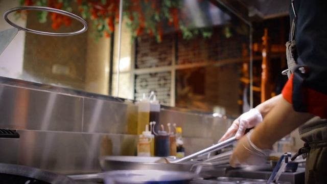 the best duck wok in Dubai смотреть онлайн