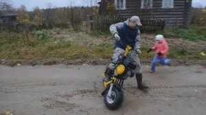 Большой внедорожный мотосамокат. Штурмуем реку.