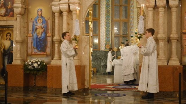 Богослужение в кафедральном Благовещенском соборе г. Йошкар-Олы. Рождество Христово 7 января 2022 г. смотреть онлайн