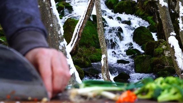 Best Szechuan Beef Ever! - Winter Cooking in 4K смотреть онлайн