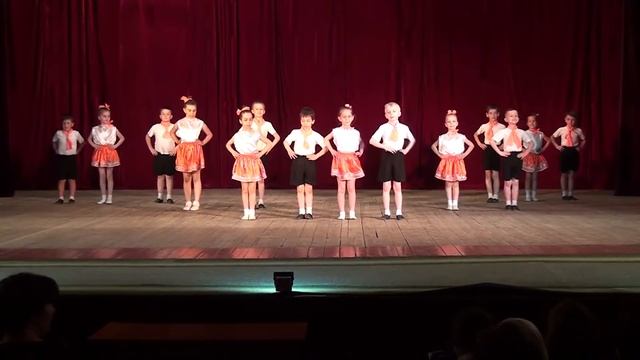 Святковий концерт Новоукраїнка 6 школи 2016 р с 1 по 7 клас смотреть онлайн