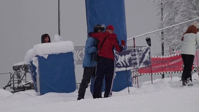 EDWARD BIL ЛЮТЫЙ МАГА В СОЧИ / МЕСТНЫЙ БАНДИТ НАКАЗАЛ ЗА ПРАНК