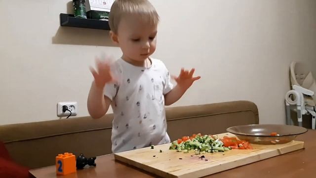 ШАУРМА с фирменным СОУСОМ от Артёмки. смотреть онлайн