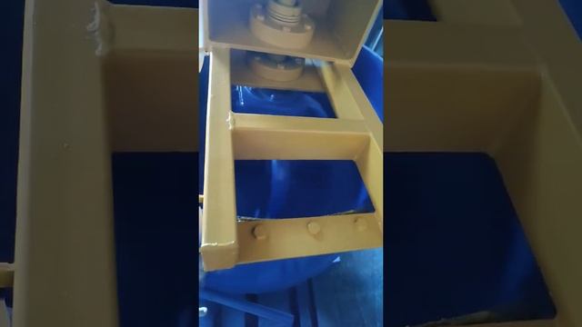 Принудительный Бетоносмеситель БСП 300 от завода "СтанМастер" смотреть онлайн