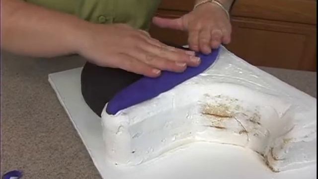 Cute & Spooky Halloween Black Cat Witch Wizard Cake Decorating How-To Video Tutorial Part 6 смотреть онлайн