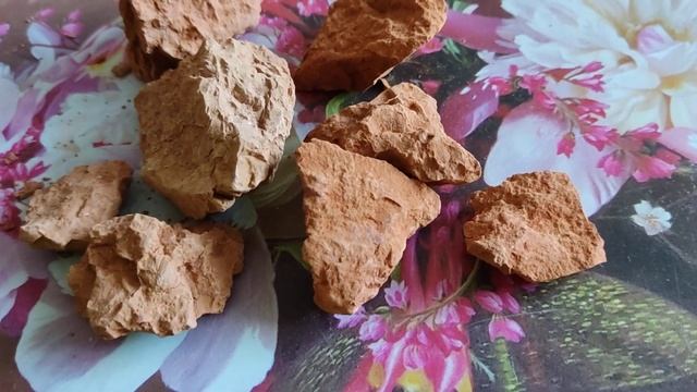 Сравнение глин: Огонек и Огонек слоистый/Comparison: A light and a layered Light смотреть онлайн