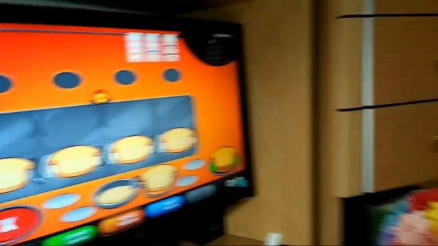 Играю в "Папа Луи блиненная" смотреть онлайн