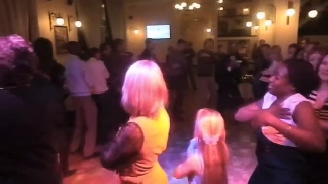 Show Latino of Yulier Soto смотреть онлайн