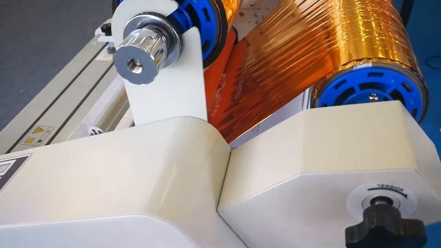 Foiling process with DH 360R смотреть онлайн