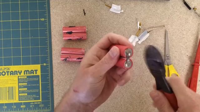 Lithium Ion 18650 48v e-Bike battery build DIY - Part 2 - Cell Harvesting смотреть онлайн