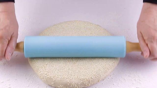 ОСОБОЕ ТЕСТО ВАМ ТОЧНО ПОНРАВИТСЯ - СУПЕР ПОДУШЕЧКИ С КУНЖУТОМ ИЗ ТЕСТО / Maria Cooking смотреть онлайн