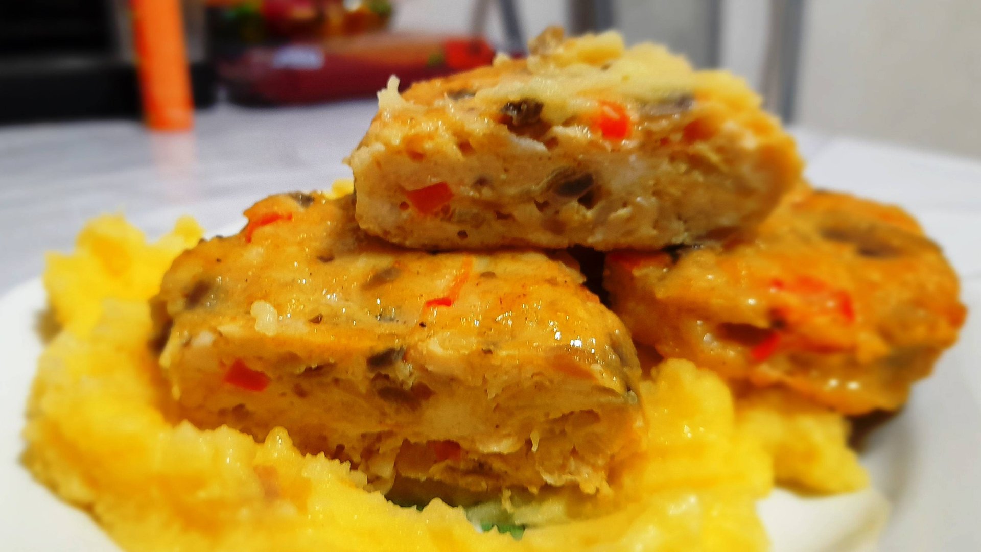 Куриные котлеты с грибами исыром смотреть онлайн