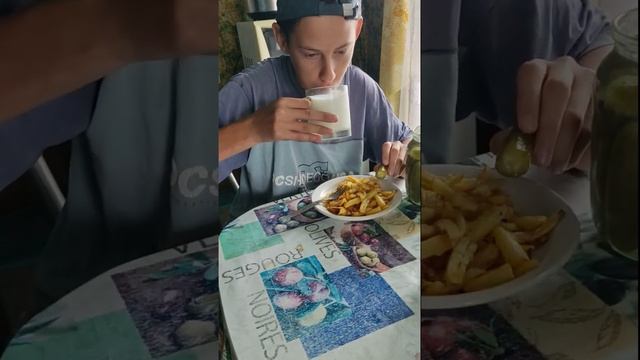 Батя пожарил картошки #shorts смотреть онлайн