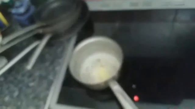 Готовим кексы с женой и дочерью. Подпишитесь на мой канал. смотреть онлайн