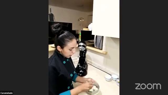 Caramelado ¡En vivo!: Bombitas con merengue de Maracuyá смотреть онлайн