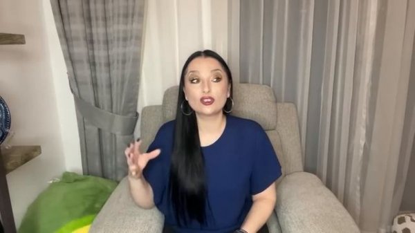 ЛЮБИМАЯ ЖЕНЩИНА НАРЦИССА / В КАКИХ ЖЕНЩИН ВЛЮБЛЯЕТСЯ НАРЦИСС #стрим #нарцисс #психология #отношения