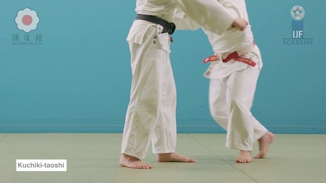 Kuchiki-taoshi смотреть онлайн