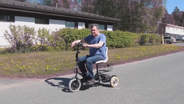 Самоделки из гироскутера. Трицикл из гироскутера. смотреть онлайн