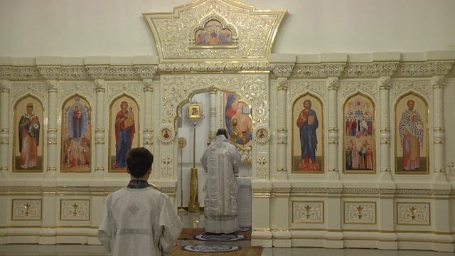 Освящение нижнего придела в честь иконы Богородицы "Мироносицкая" Благовещенского собора(Йошкар-Ола) смотреть онлайн