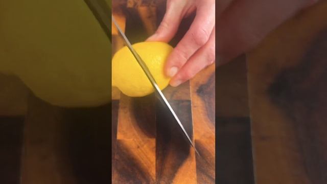 Секрет приготовления нежной и сочной куриной грудки? #shorts #chicken #recipe #cooking смотреть онлайн