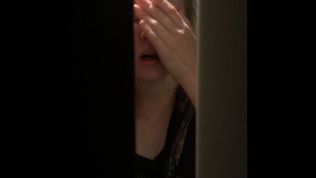 Drunk Girl wants to Piss смотреть онлайн