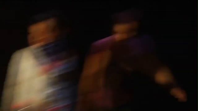 S'embrasent (Bande-annonce) смотреть онлайн
