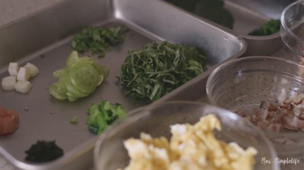 주먹밥/오니기리 6가지 레시피/연어/명란젓/치즈/스크램블/된장/미역/미나리/고수