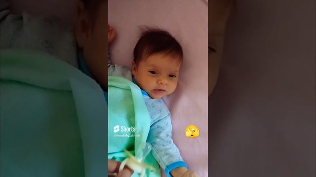 Забавная малышка ☺️