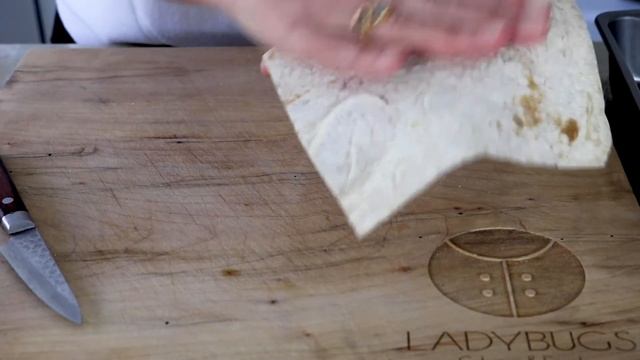 Shushan's Kitchen - Fish and Lavash Wraps смотреть онлайн