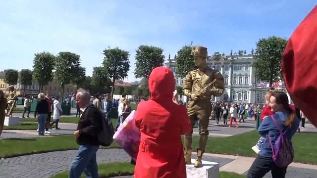 Зелёная трава на Дворцовой смотреть онлайн