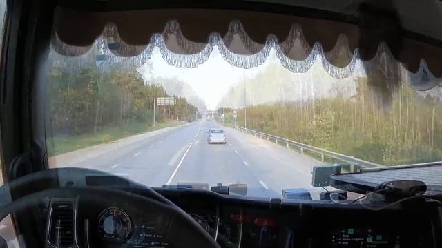 На SCANIA 6 по Уралу | с сопровождением на таможню смотреть онлайн