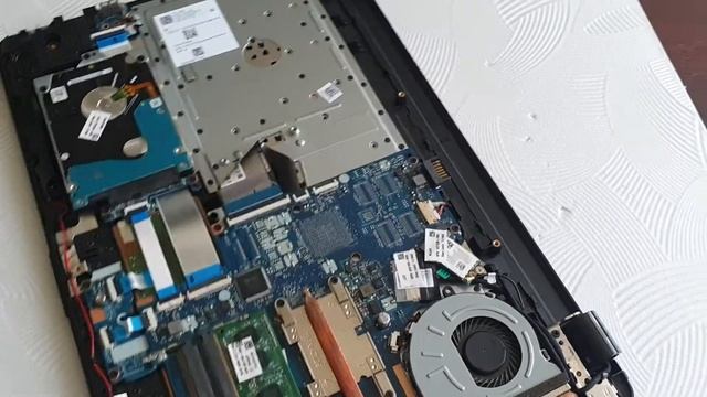 Апгрейд ноутбука HP Laptop (Model 15-bs162ur) Как разобрать и модернизировать всё покажу вам. смотреть онлайн