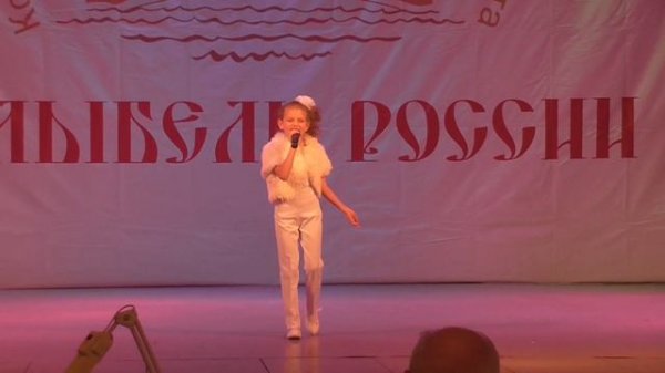 "Я танцую" муз. и сл. Анны Петряшевой