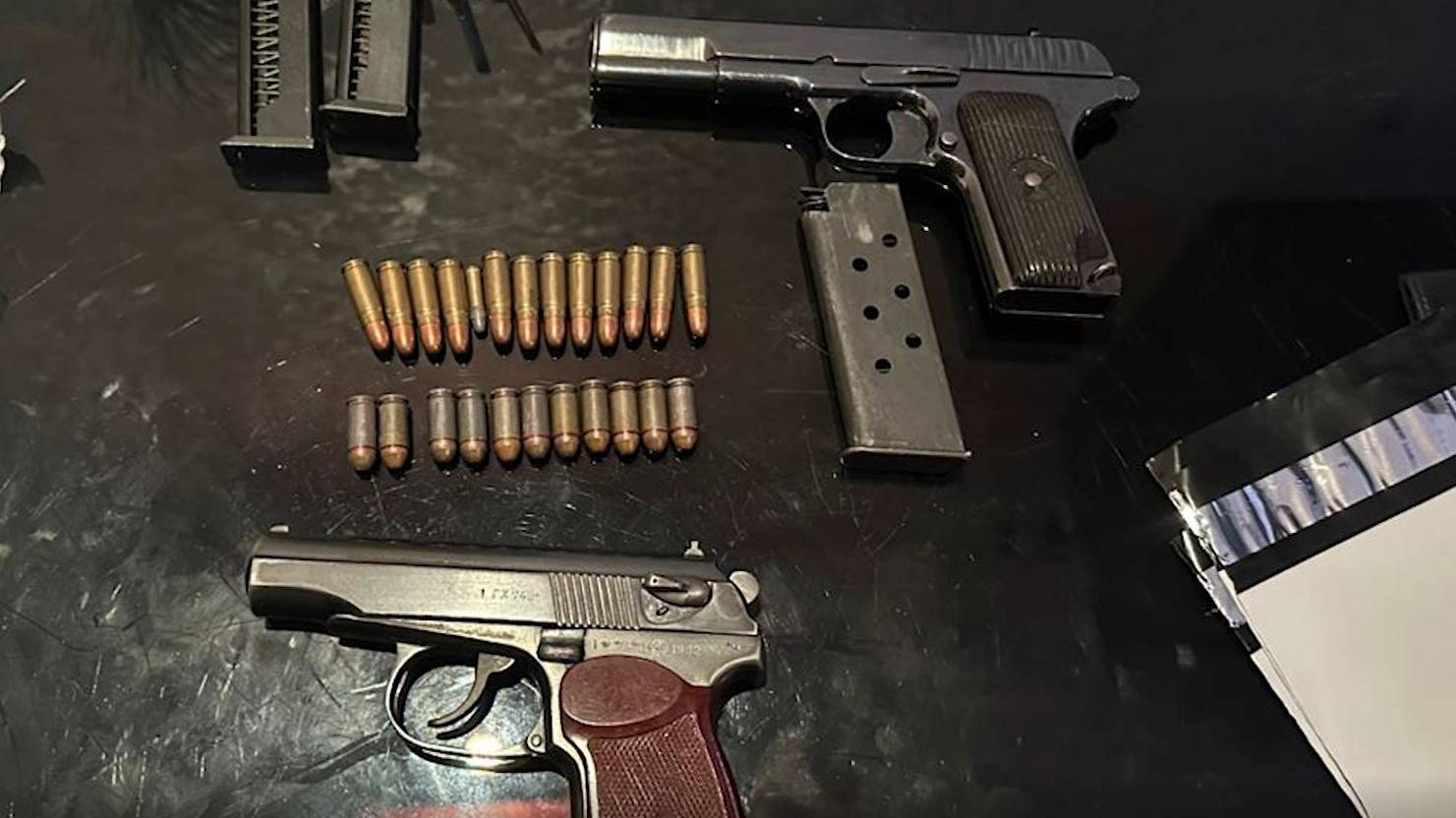 МАСШТАБНАЯ СПЕЦОПЕРАЦИЯ ПО ПРЕСЕЧЕНИЮ НЕЗАКОННОГО ОБОРОТА ОРУЖИЯ И СРЕДСТВ ПОРАЖЕНИЯ смотреть онлайн