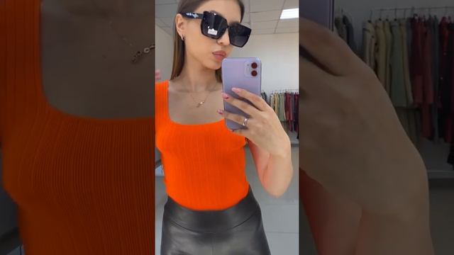 Весь образ в наличии. Наш инстаграм: @double_shop_official смотреть онлайн
