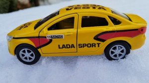 Обзор Lada Vesta от Технопарка