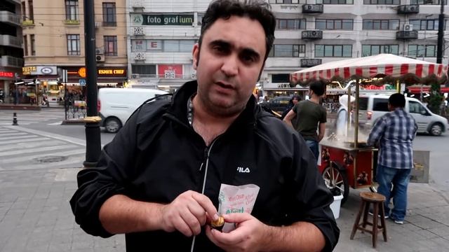 Turkish Street Food Roasted Chestnut смотреть онлайн