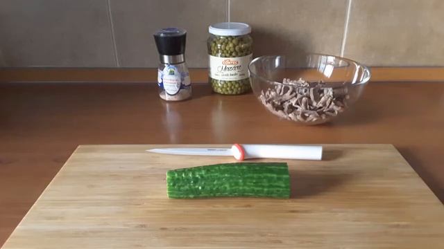 Salad with chicken gizzards. Salată cu pipote. Салат из куриных желудочек. смотреть онлайн