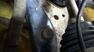 Замена рычага на Рено логан 2//Замена шаровой опоры