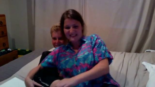 Brother and sister interaction смотреть онлайн